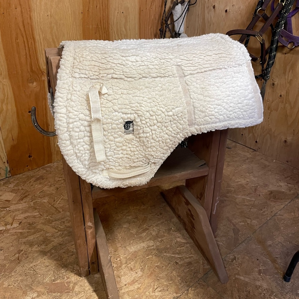 Sheepskin Saddle Pad - Cream